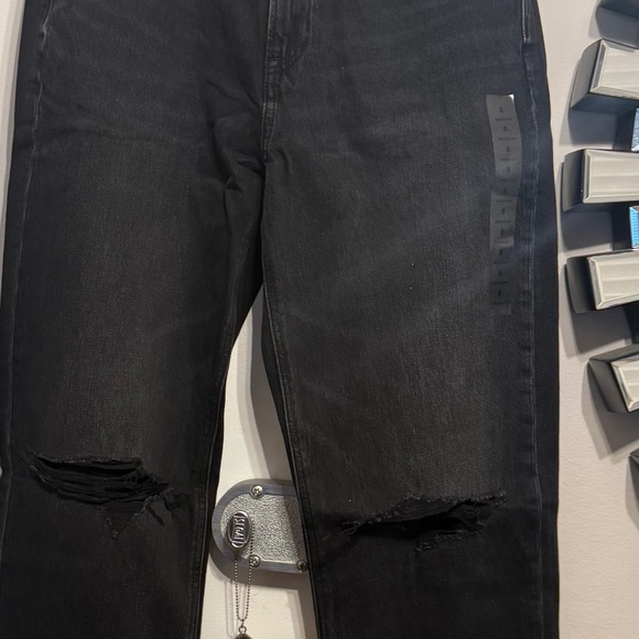 NWT Strigid Mom Destroyed Black Jeans Size 8 / 29W - Picture 6 of 14
